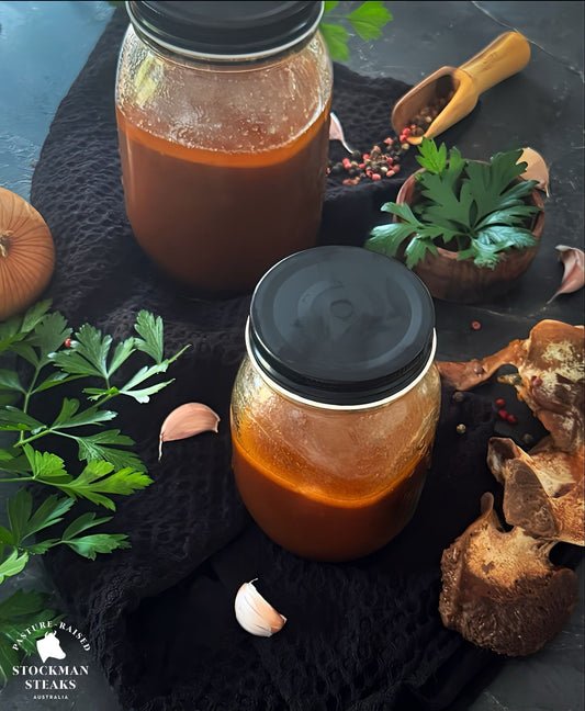 Homemade beef broth (keto recipe)